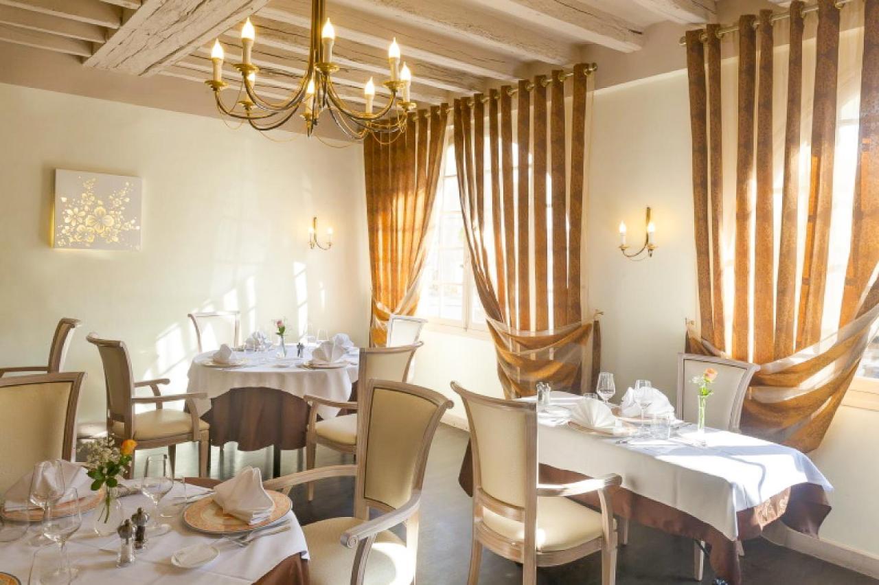 Logis Hotel & Restaurant Du Sauvage La Ferte-Gaucher Exterior photo